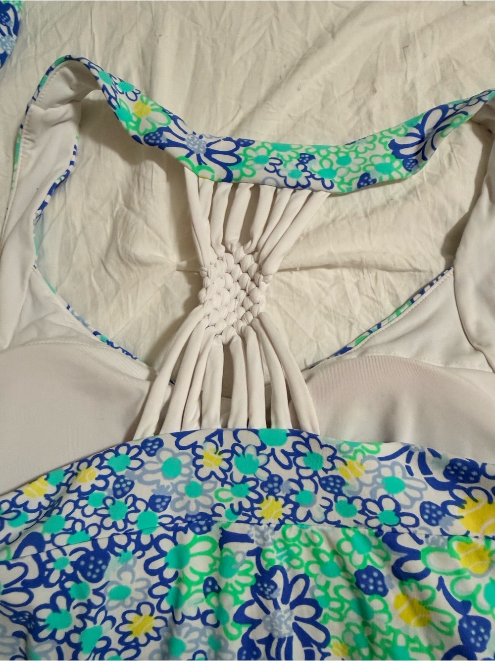 Lilly Pulitzer Blue, Green & Yellow Floral Luxletic  Top with Matching hat. - Picture 3 of 6